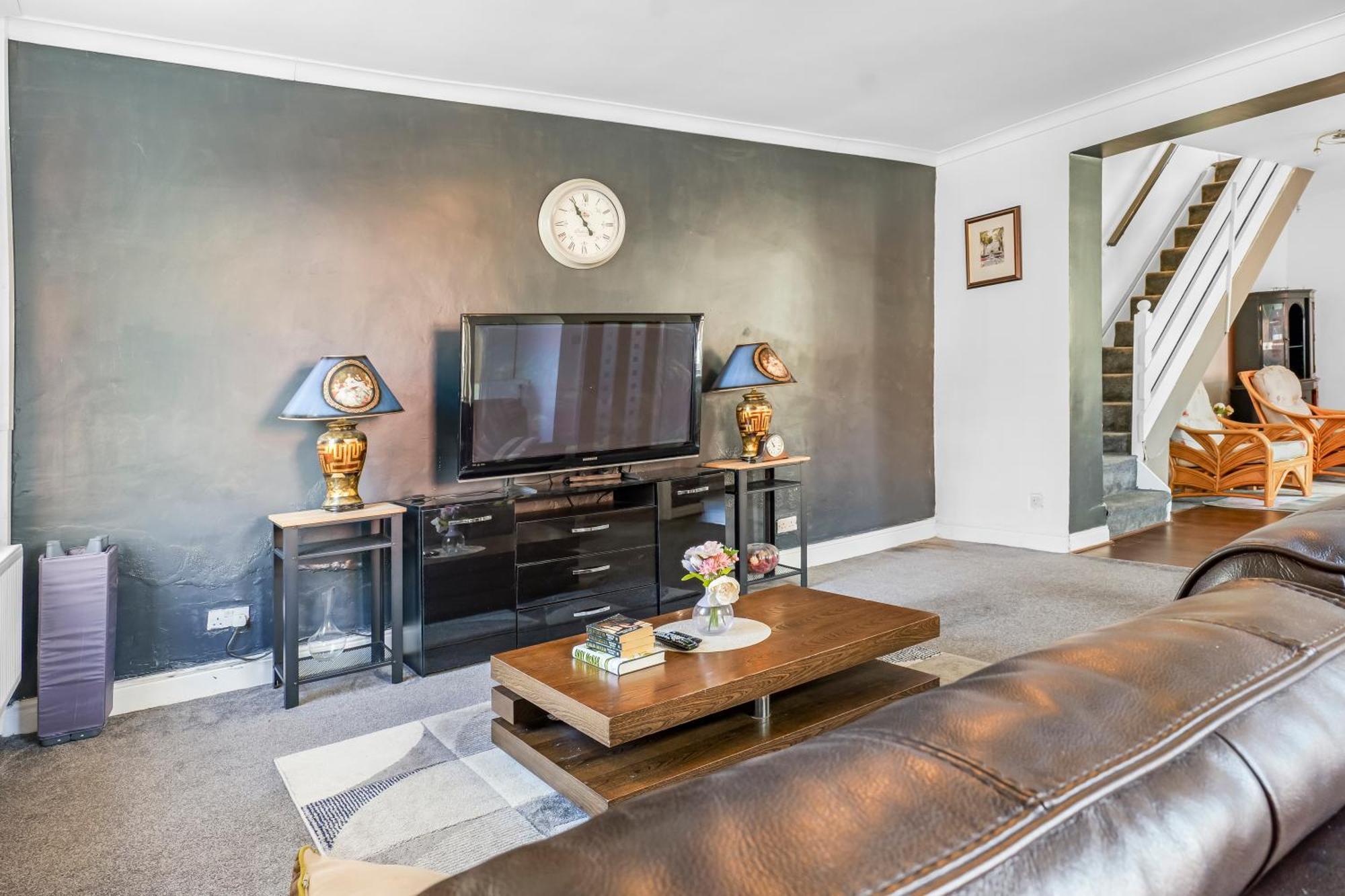 Rochdale 3 Bedroom House 2 Bath With Free Parking Sleeps 7 Bagian luar foto