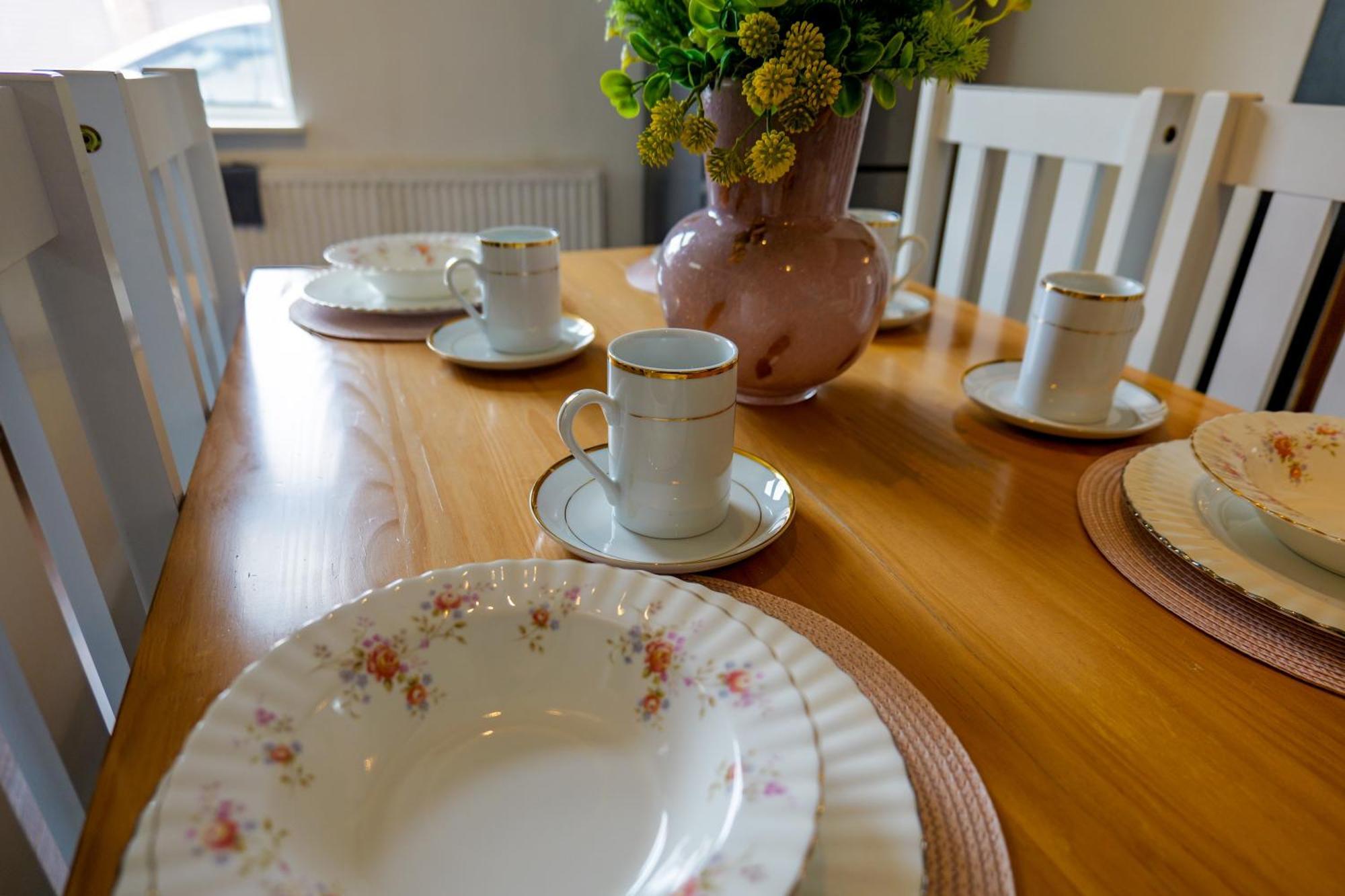 Rochdale 3 Bedroom House 2 Bath With Free Parking Sleeps 7 Bagian luar foto