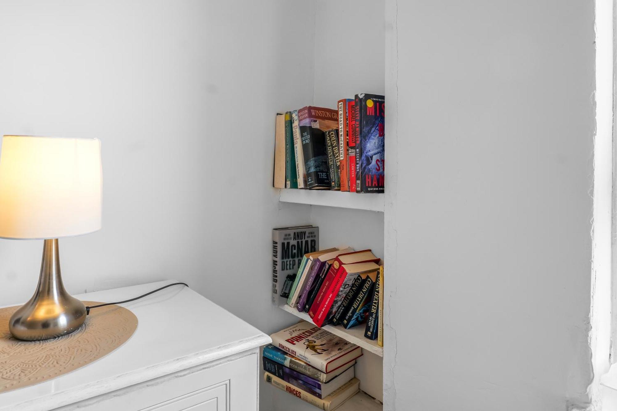Rochdale 3 Bedroom House 2 Bath With Free Parking Sleeps 7 Bagian luar foto